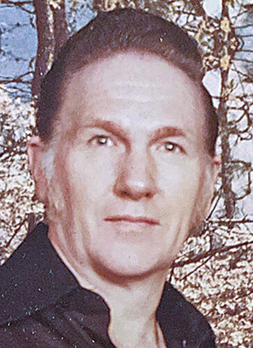 ROBERT McDANNELS